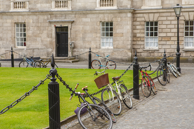 Exploring Dublin’s Hidden Gems on a City Bike
